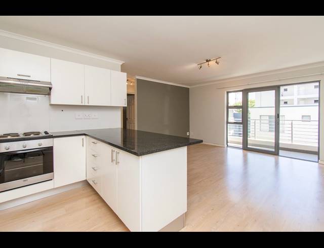 2 BEDROOM APARTMENT TO LET IN CLAREMONT UPPER